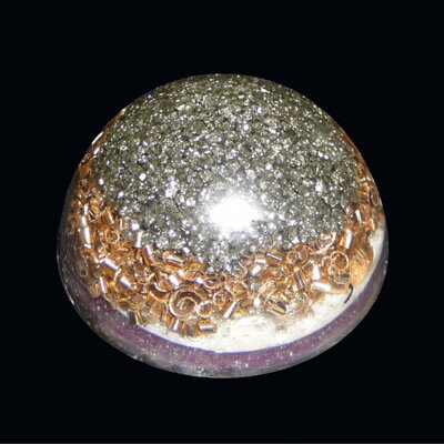 Orgone Half Sphere S - Pyrite