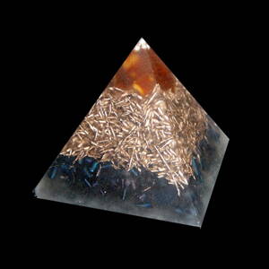 Orgone Pyramid Kepler S - Amber