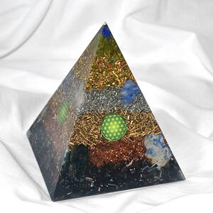 Orgone Pyramid Kepler L - Healthy Body / Healthy Spirit