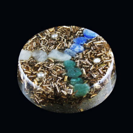 Orgone Round Amulet - Peace and Calm