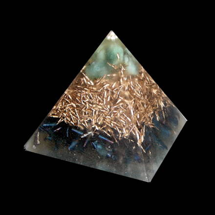 Orgone Pyramid Kepler S - Emerald